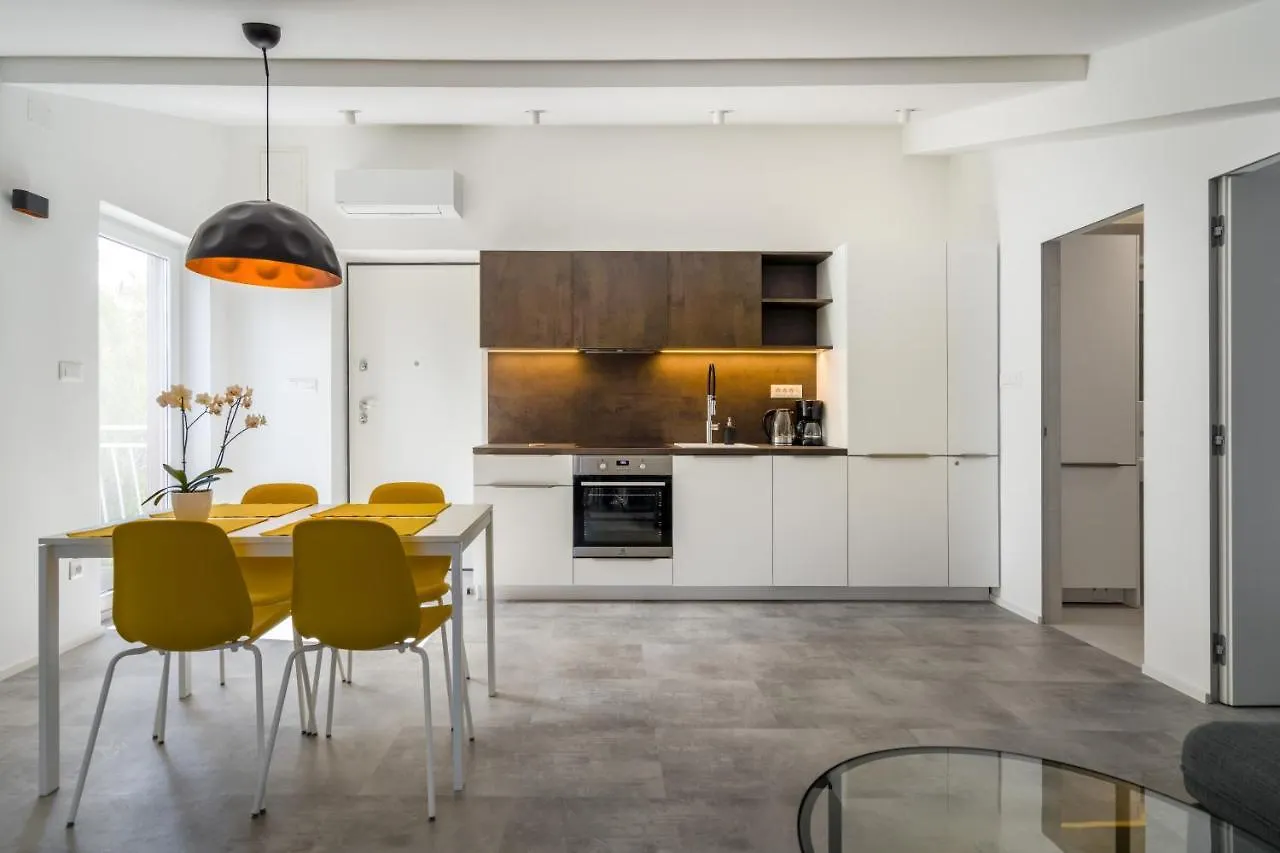 Apartmani Ana 2 I 3 Malinska Apartment