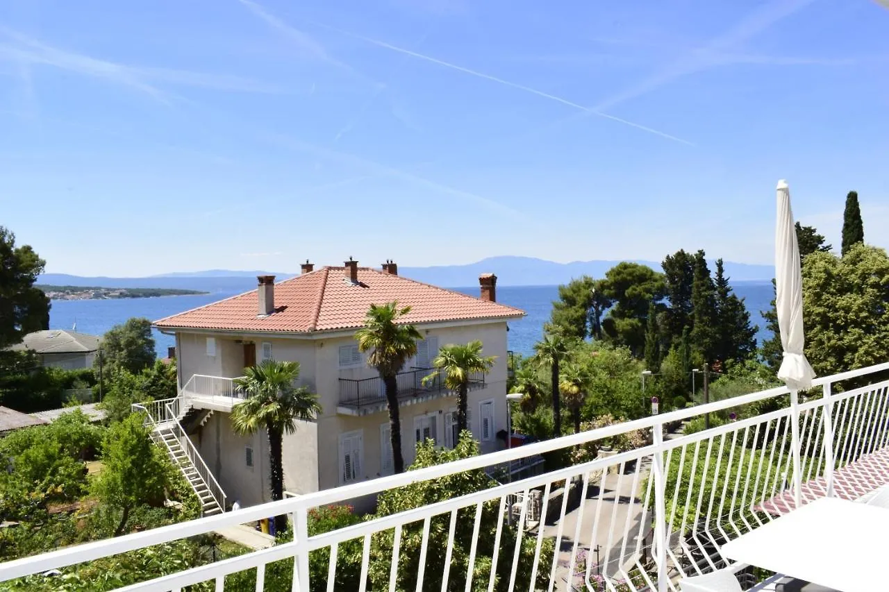 Apartmani Ana 2 I 3 Malinska Apartment