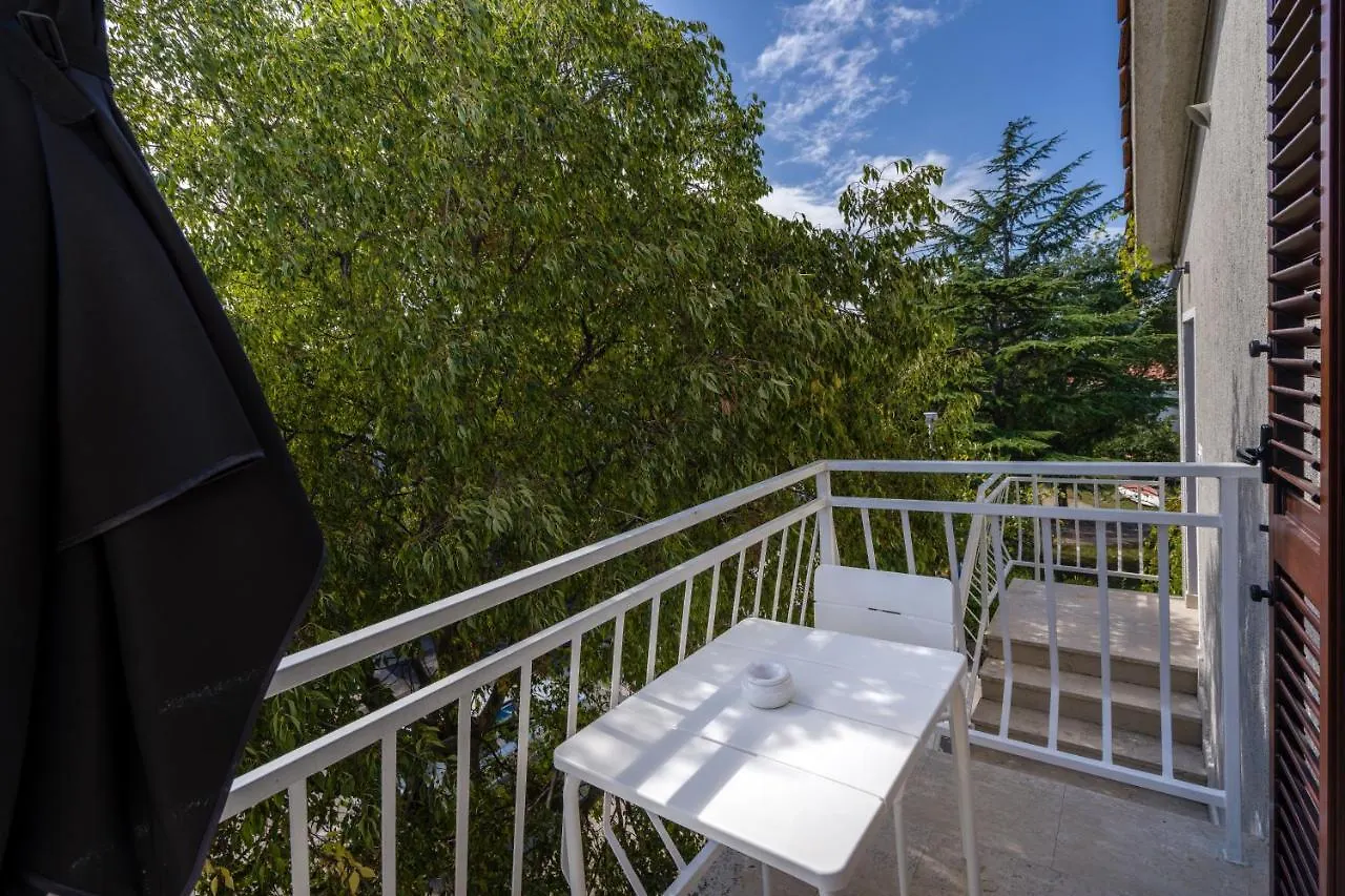 Apartmani Ana 2 I 3 Malinska