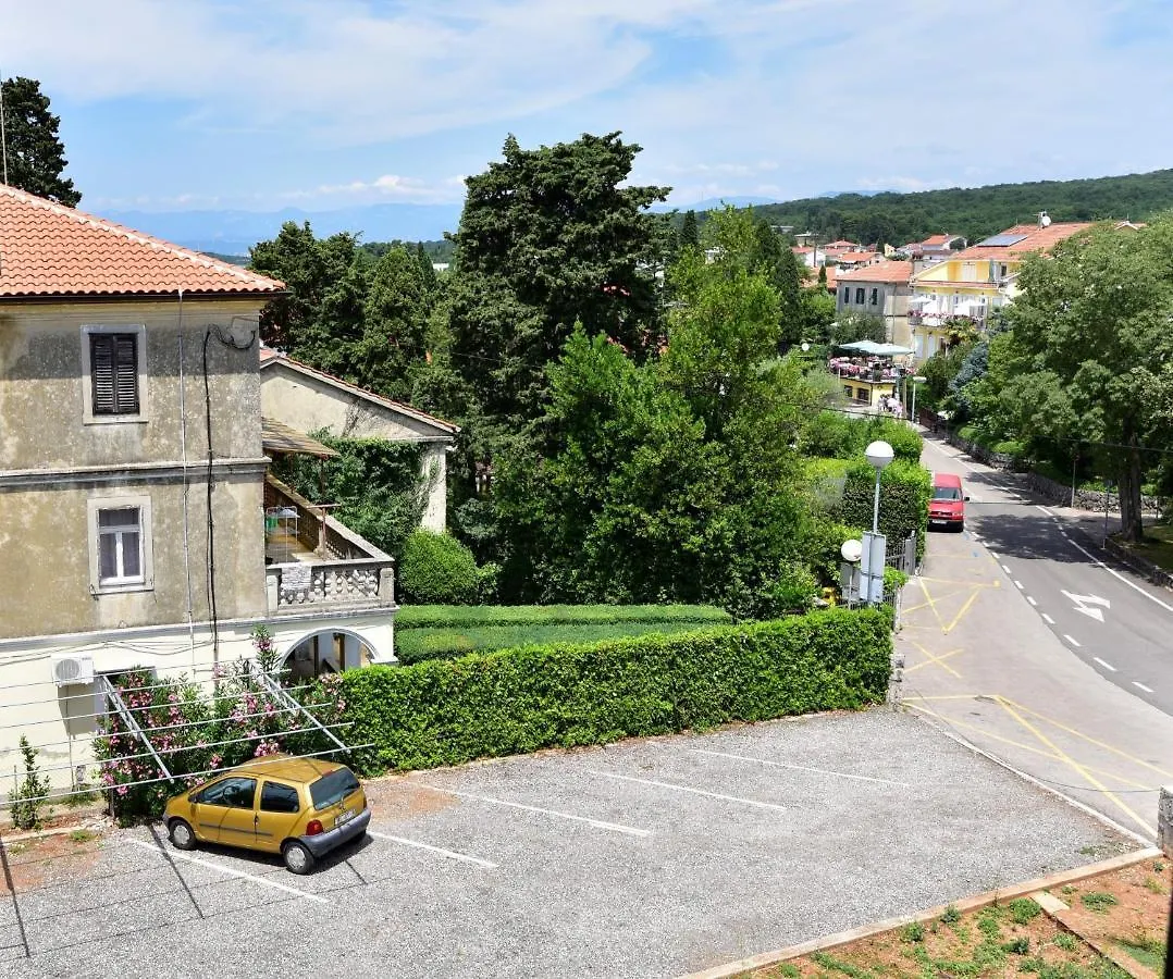 Apartmani Ana 2 I 3 Malinska Croatia